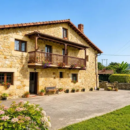 Hébergement de vacances Casona De Piedra Con Jardin Cerca De Cabarceno *