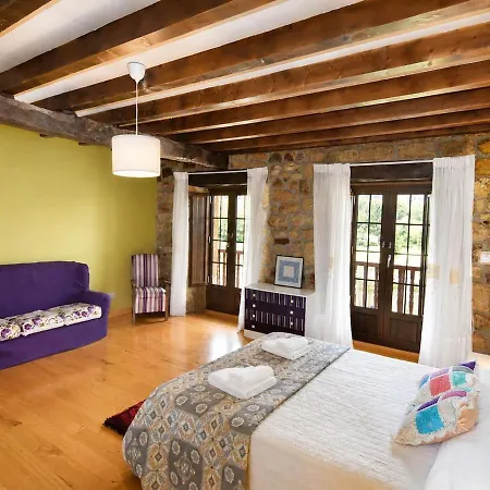 Casona De Piedra Con Jardin Cerca De Cabarceno * Penagos